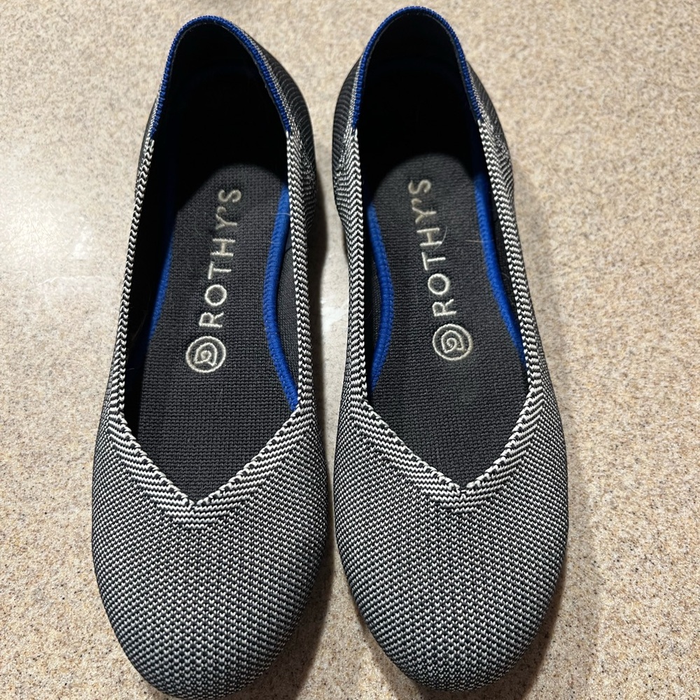 Rothy's Women's Black and Gray Flats
